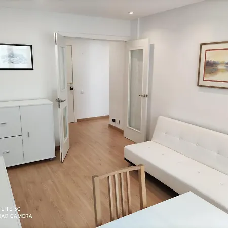Plaza Longoria Carbajal -situado En Centro Apartman *